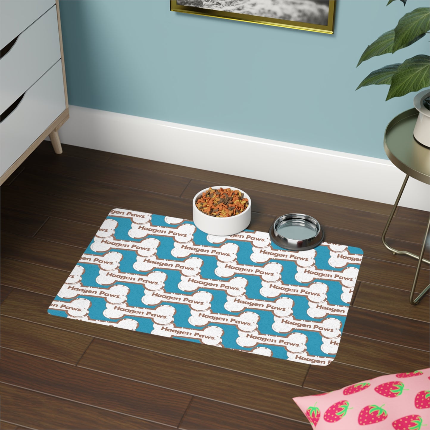 Haagen-Paws Retro Pet Food Mat